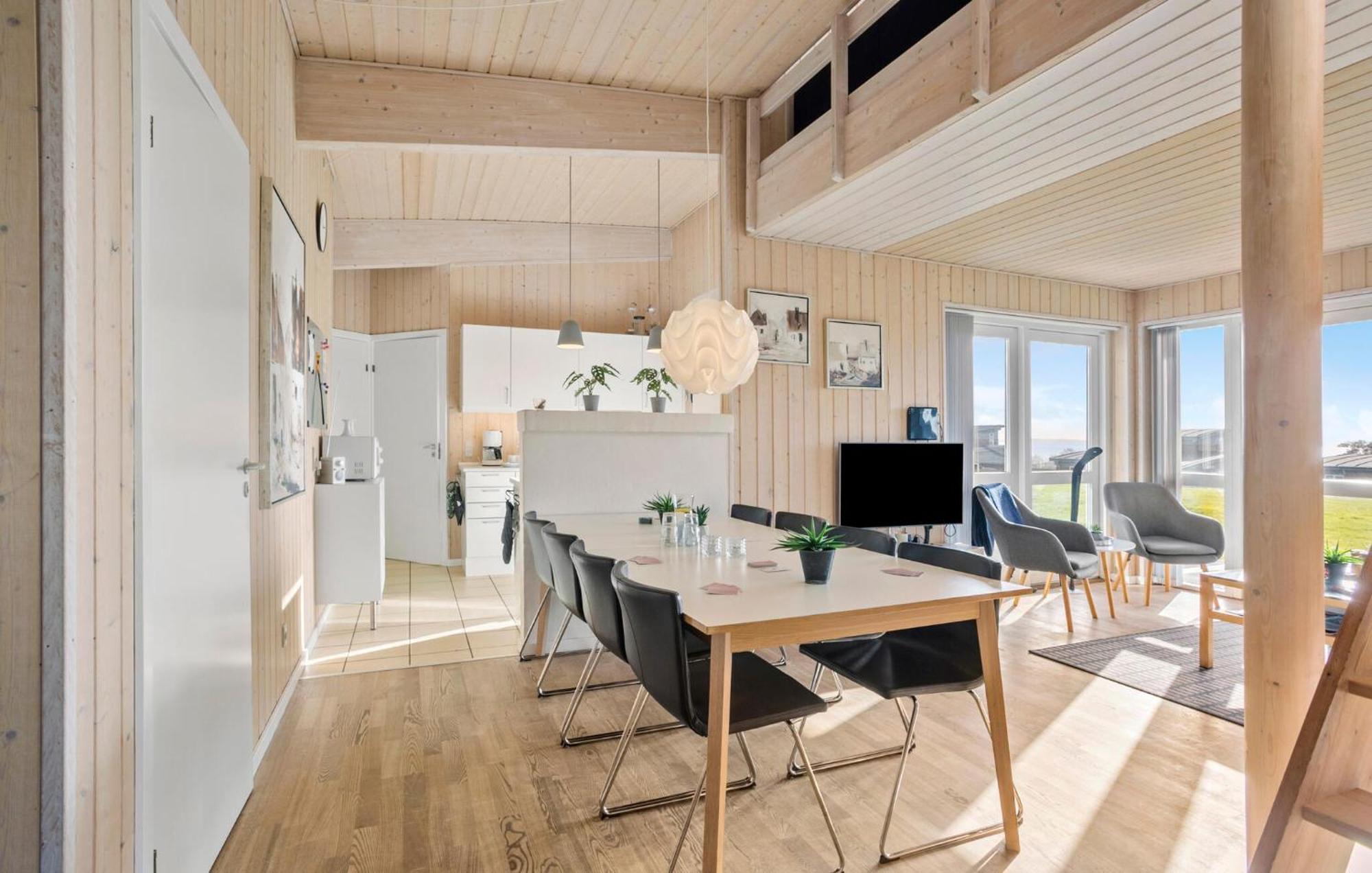 4 Bedroom Nice Home In フ ァボルグ エクステリア 写真