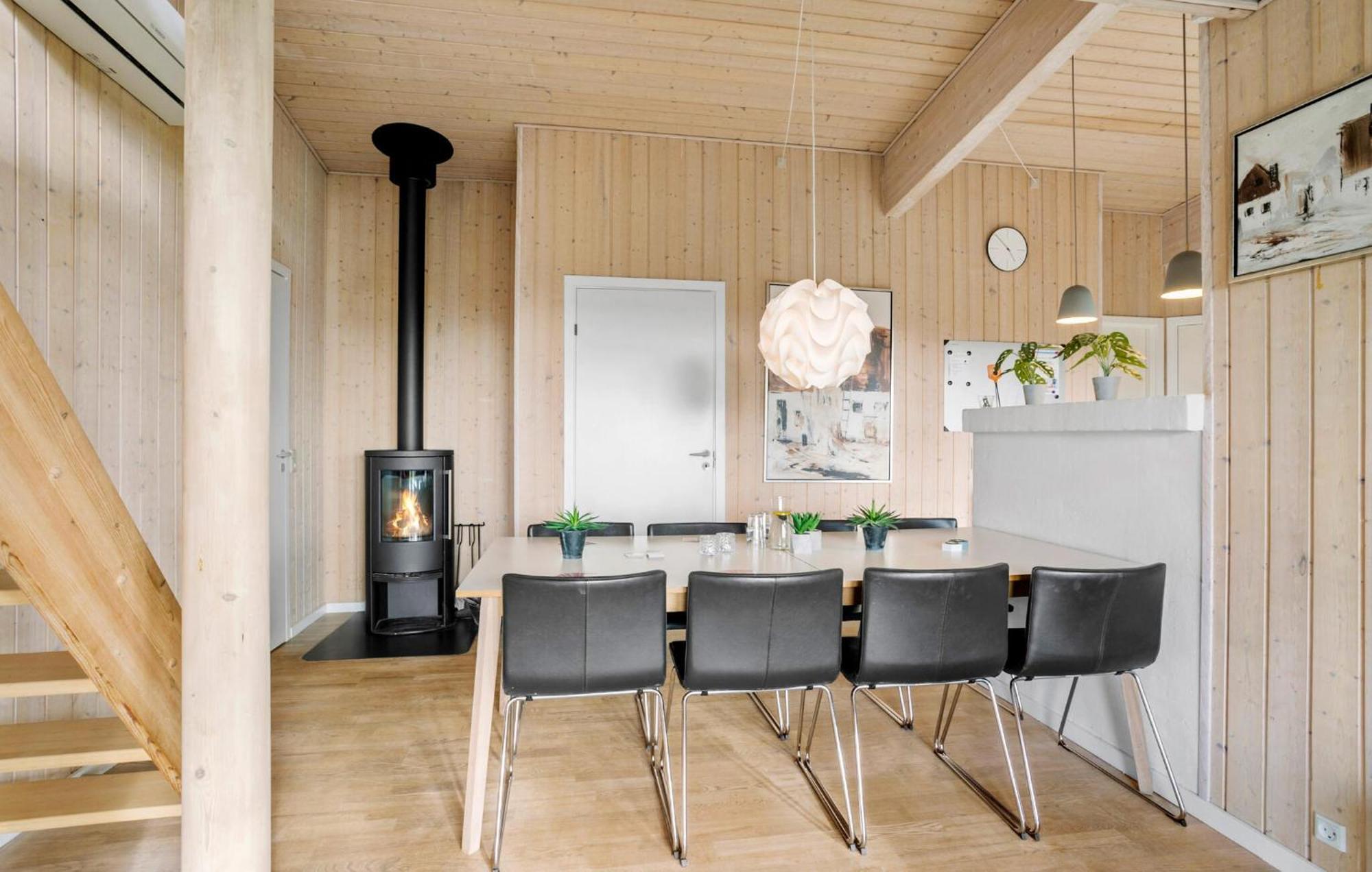 4 Bedroom Nice Home In フ ァボルグ エクステリア 写真